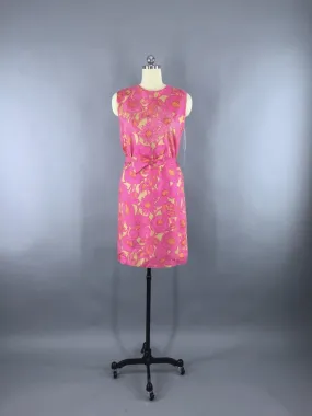 1960s Vintage Preppy Pink Floral Silk Shift Dress