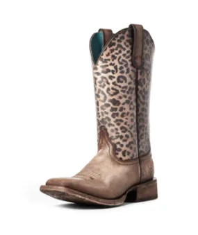 Ariat® Women's Circuit Savanna Distressed Square Toe Cowboy Boots