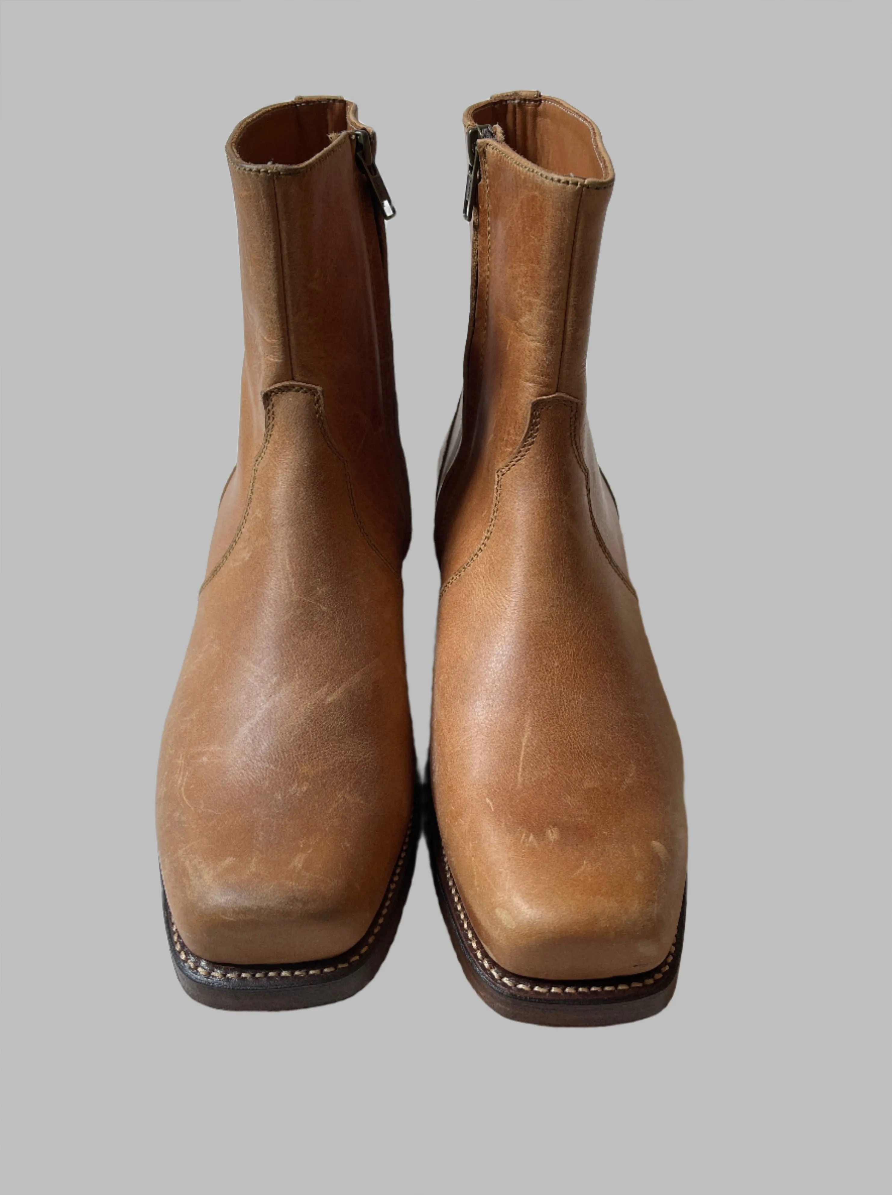 Bright Shoemakers, Square Cuban Chelsea, Teak (sample)