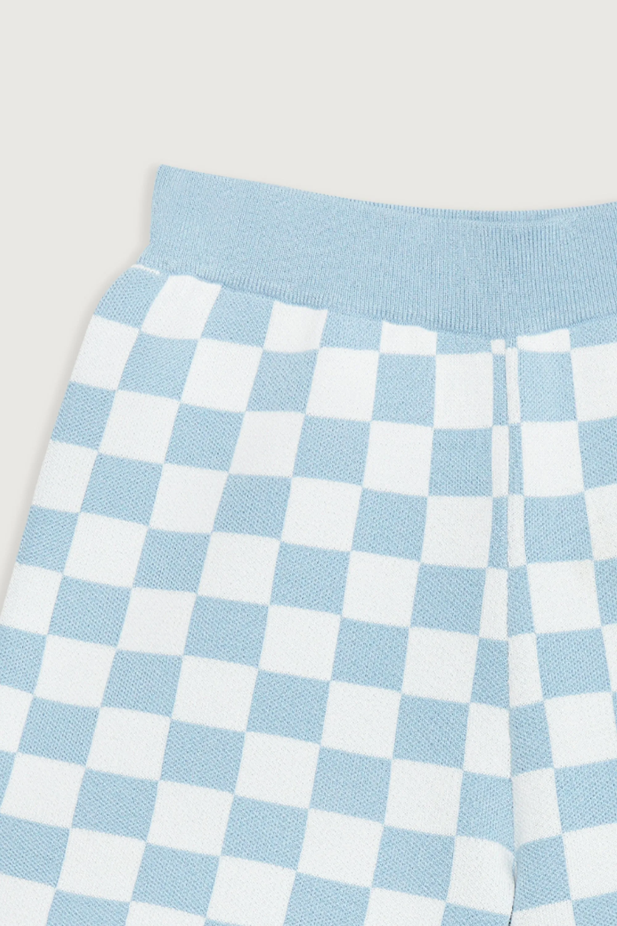 CHECKERED KNIT SHORT