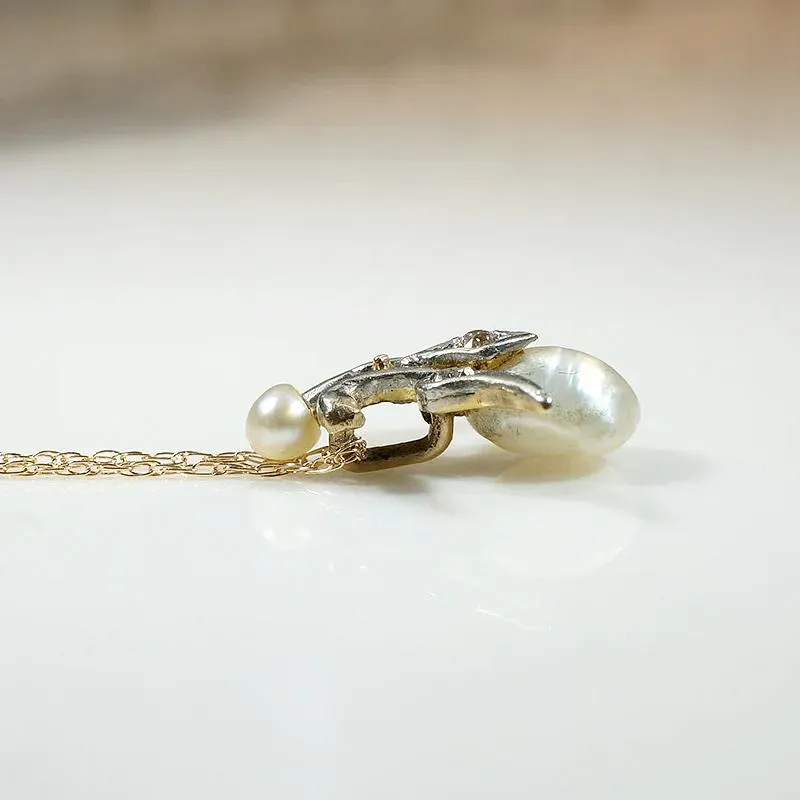 Dreamy Baroque Pearl Pendant in Platinum, Gold & Diamonds