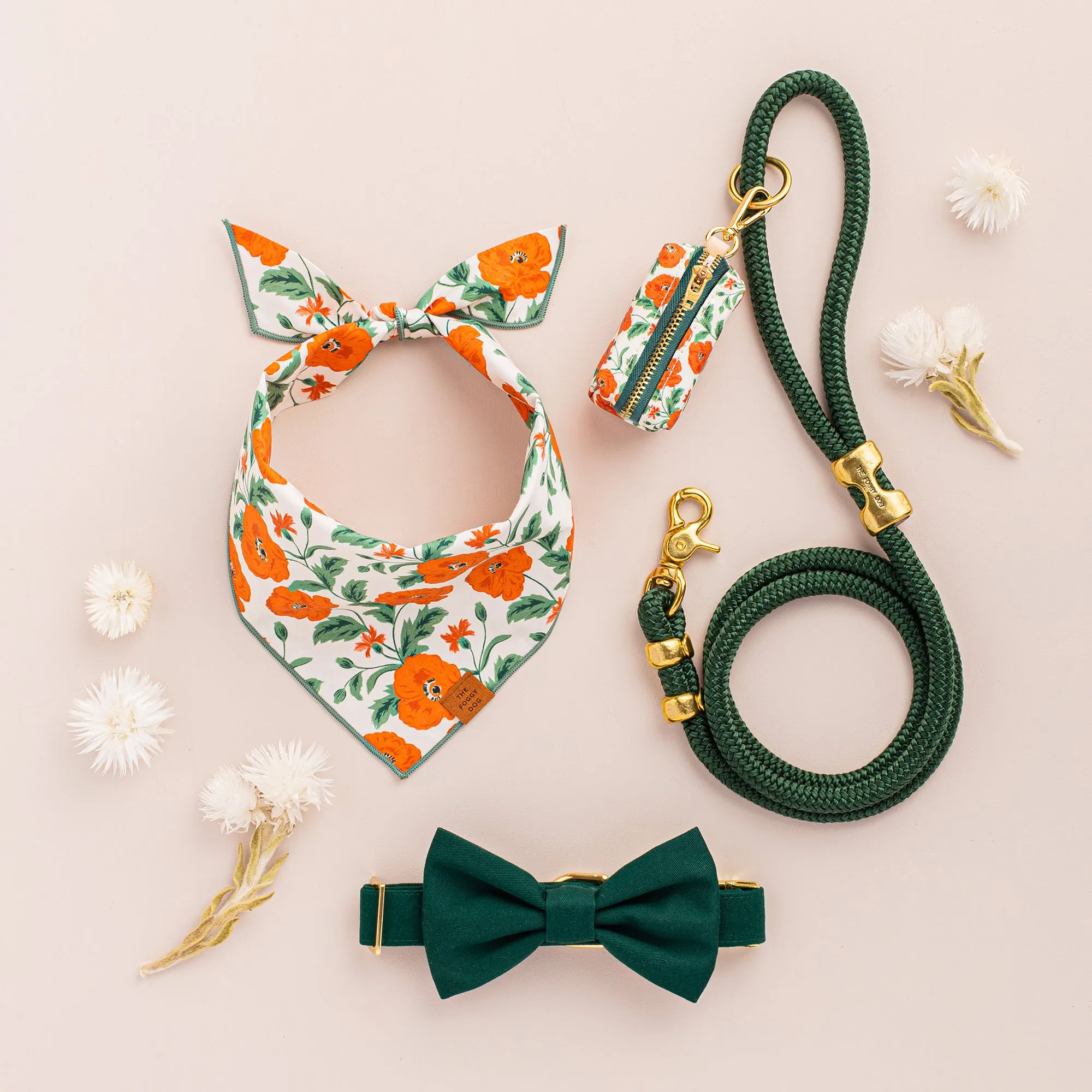 Evergreen Bow Tie Collar