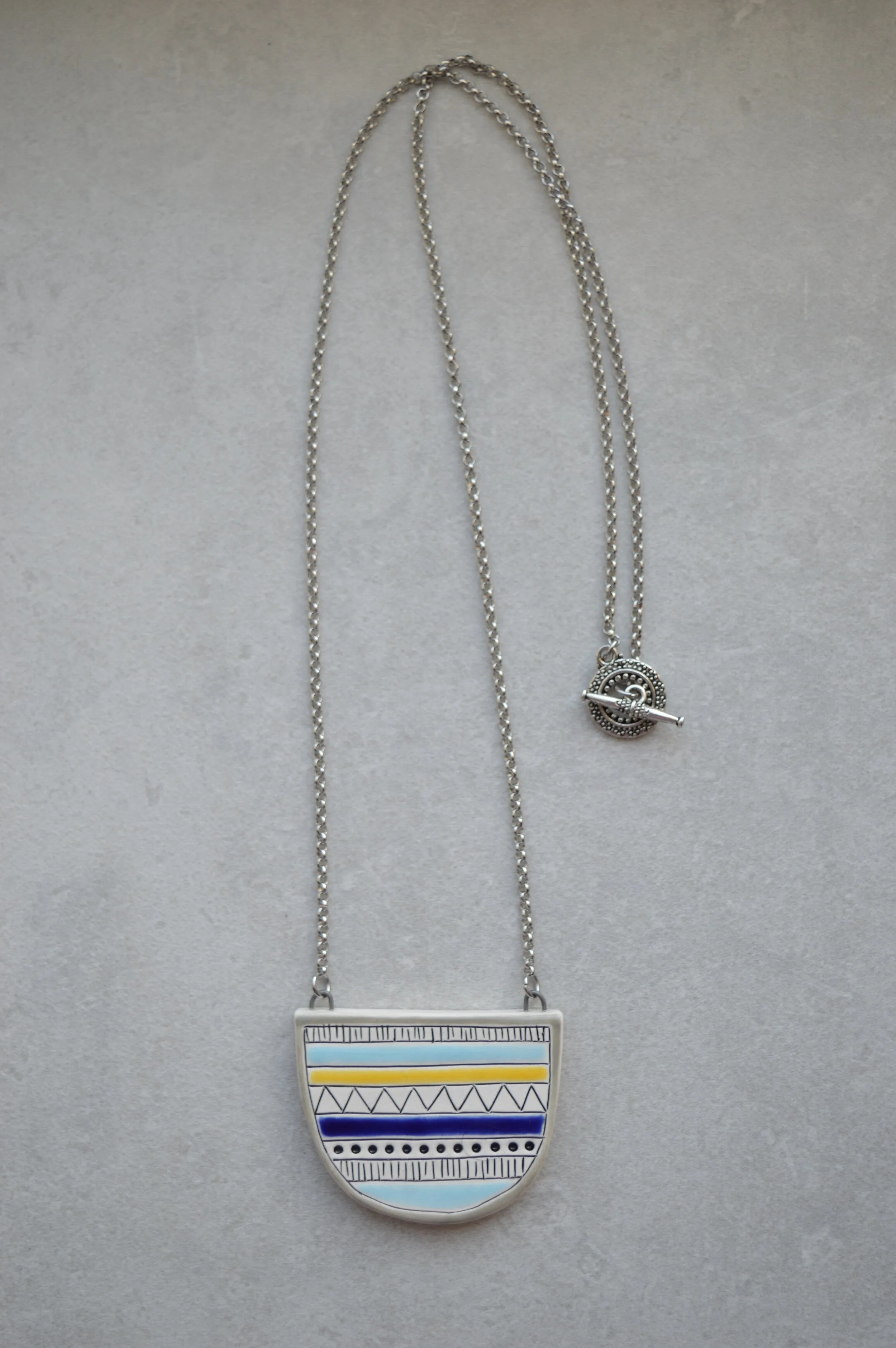 Halfcircle necklace - Geometric