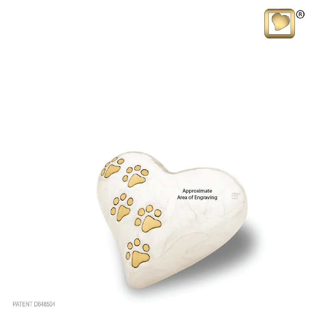 LovePaws™ Pearlescent White (Keepsake Heart) - P638K