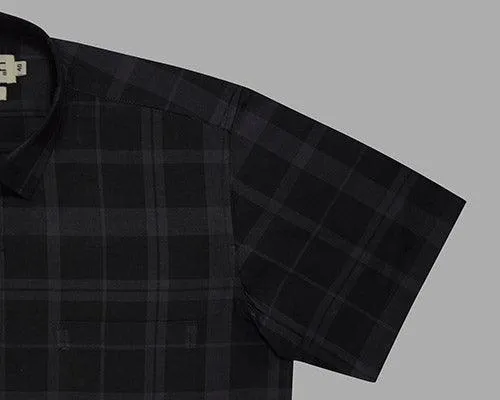 Men's 100% Cotton Grid Tattersall Checkered Half Sleeves Shirt (Black)