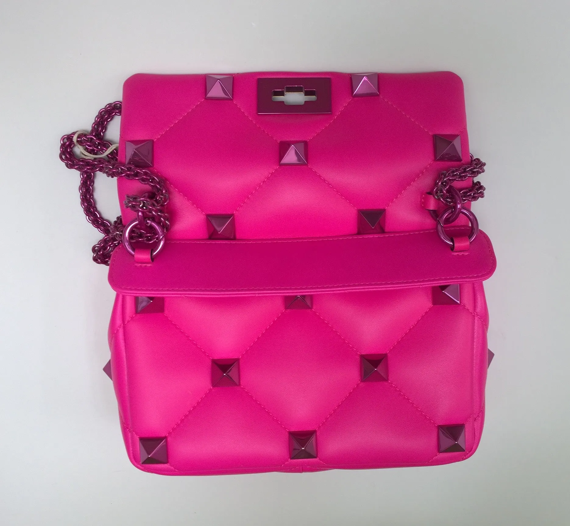 Valentino Garavani Roman Stud Medium PP Pink Fuchsia Rocktud Chain Handbag